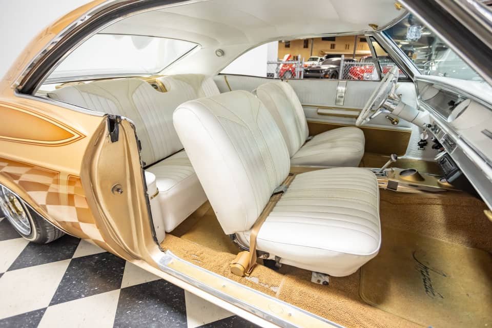 1965 Chevrolet impala - Image 20