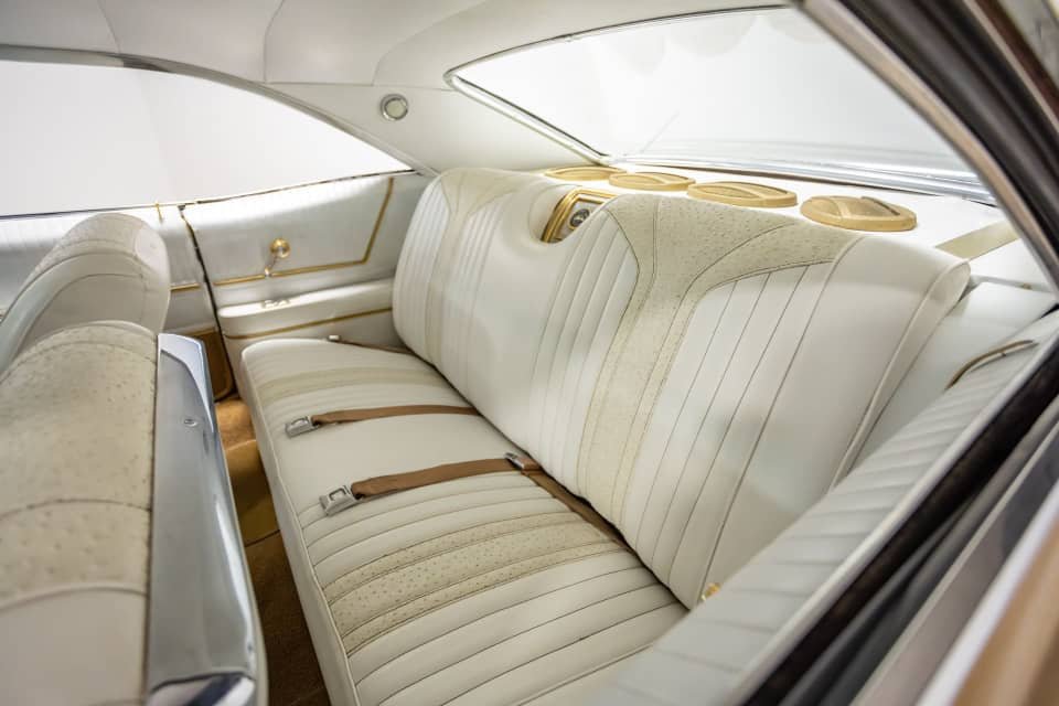 1965 Chevrolet impala - Image 16